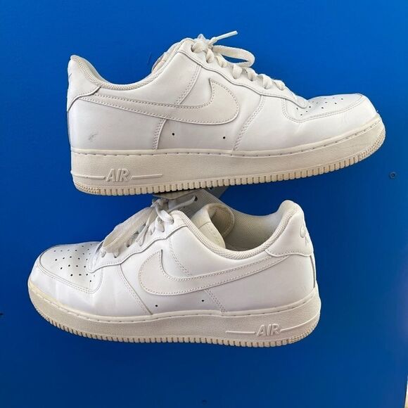 Nike Air Force 1 White Casual Shoes Mens Size 13 - Picture 1 of 5